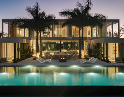Anara – A Canal-Front Luxury Estate